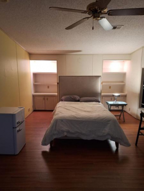 1233 Apartment 2 Miami